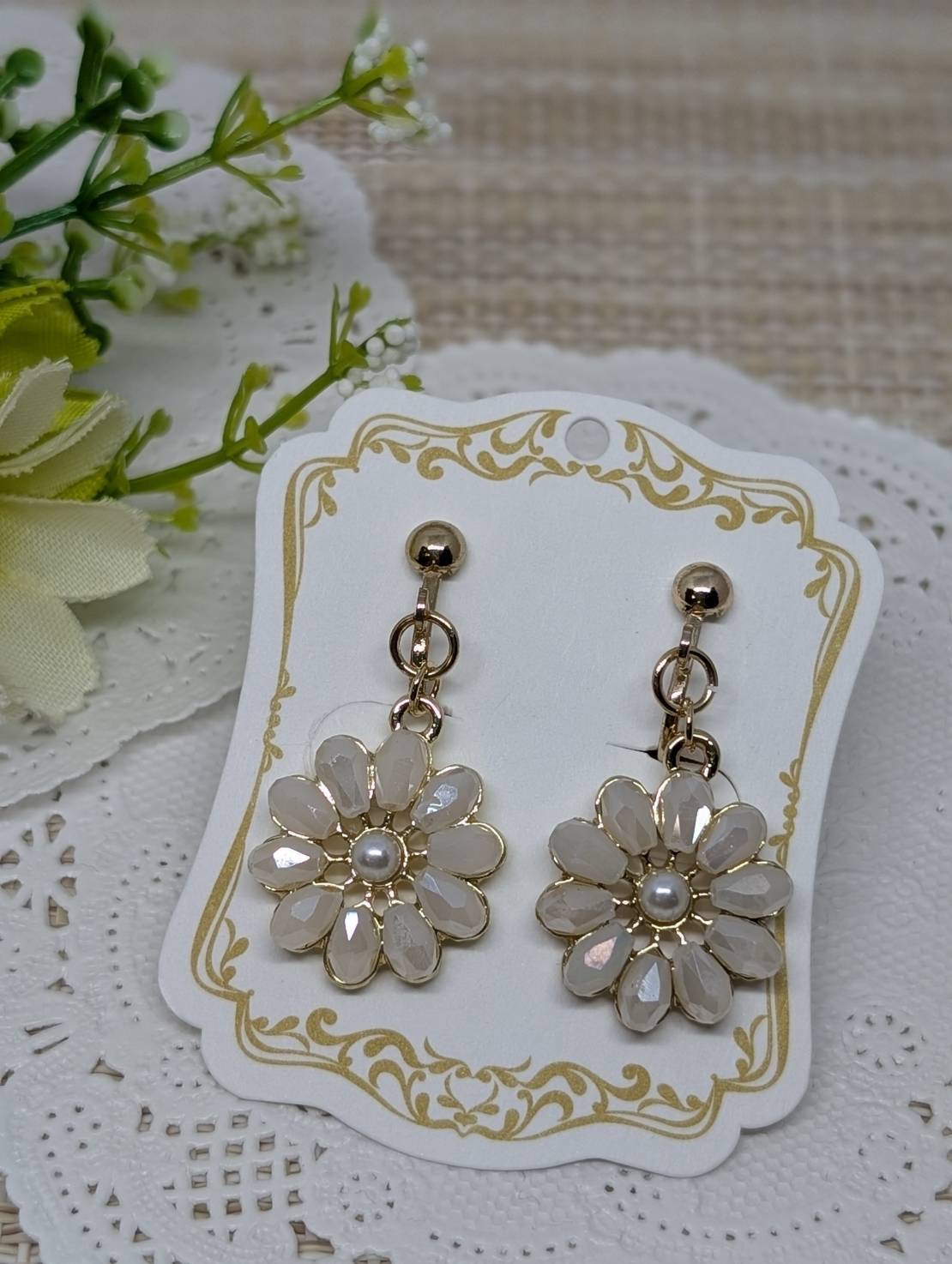 フラワーイヤリング